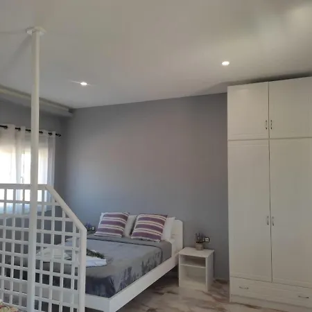 Apartament Bay Pefkari