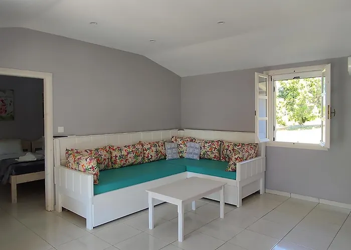 Διαμέρισμα Bay *