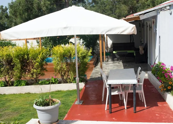 Bay Apartament Pefkari