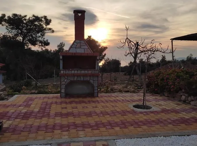 Bay Apartament Pefkari